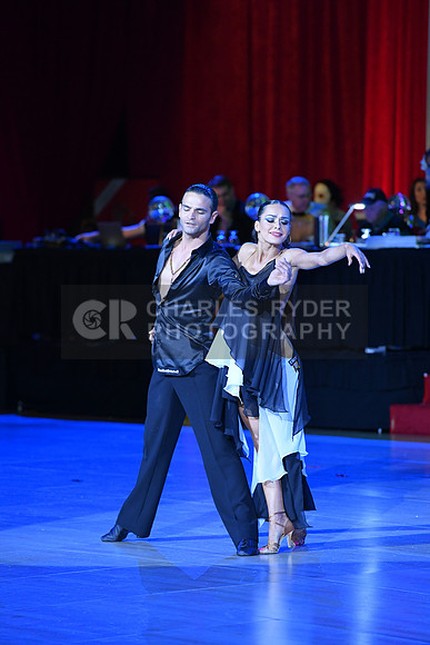 16HDC_24886_CR