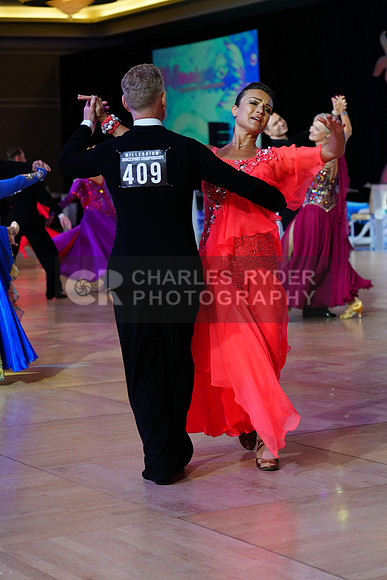 25MDC14049_CR