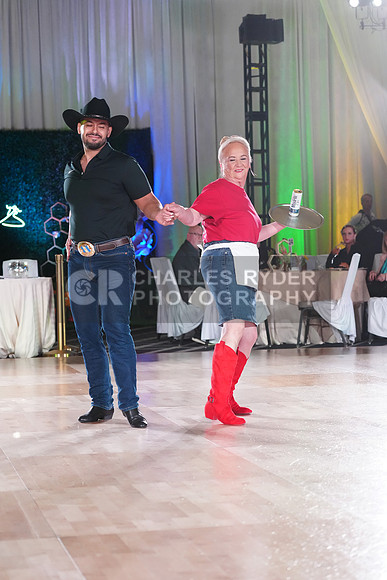 25WOR_4918_CR