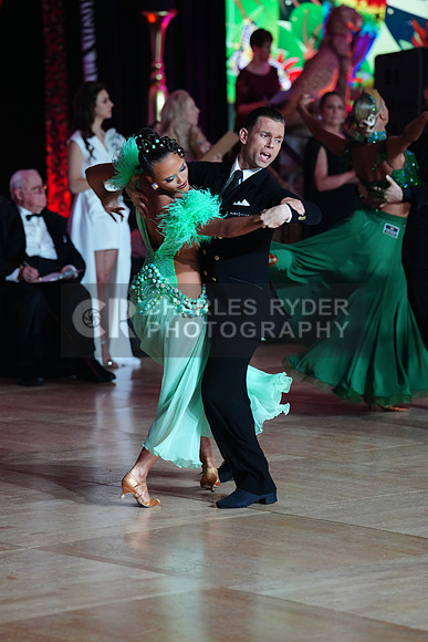 24MDC_26976_MB