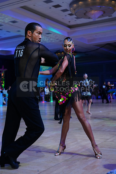 25MDC27971_BC