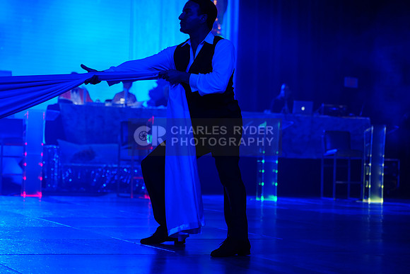 25MDC24907_CR
