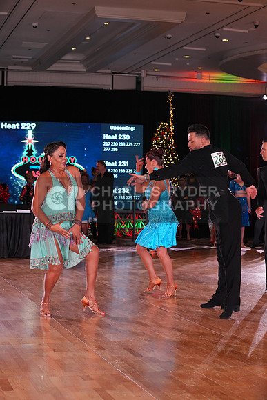 22HDC_4349_MM