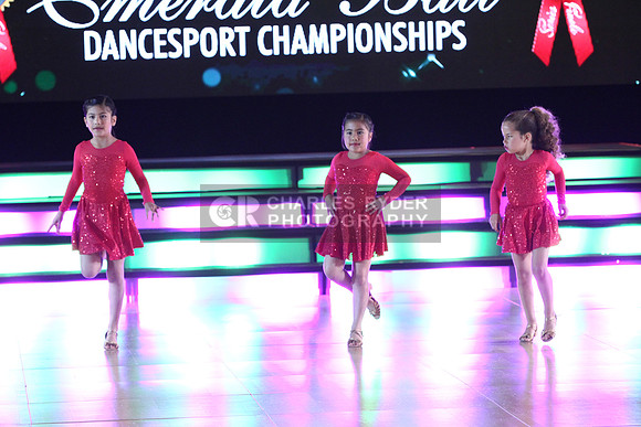17EMB_37853_VW