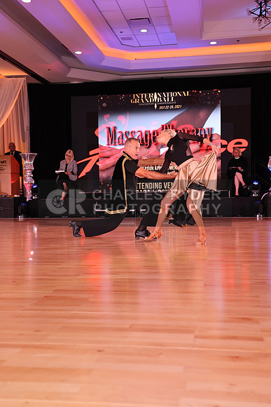 21IGB_24751_AD