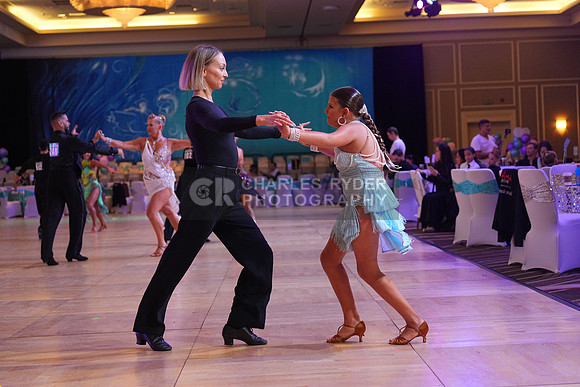 25MDC29384_BC