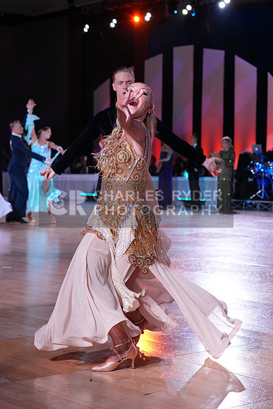 24EMB_22524_MM