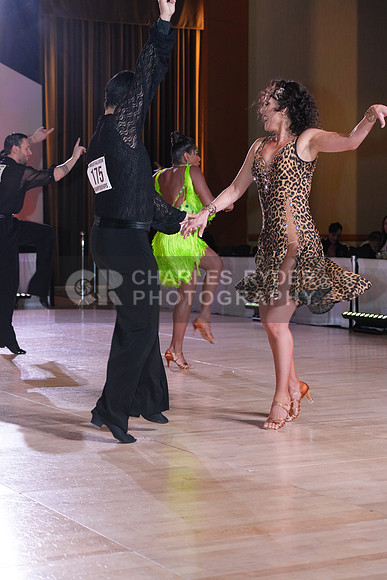 24EMB_2919_MM