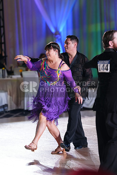 25WOR_7217_CR