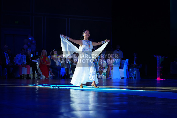25MDC24904_CR