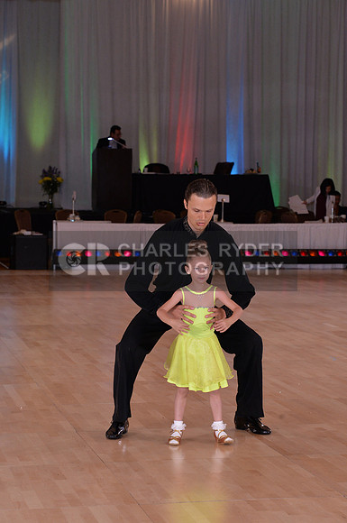 16DCD_13700_MM