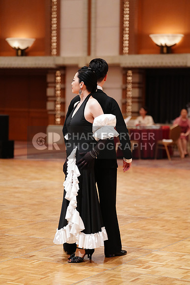 24ADOR_1580_CR