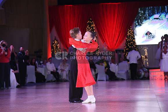 21HB_8576_CR