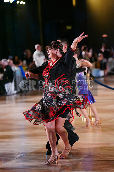 25WOR_6817_CR