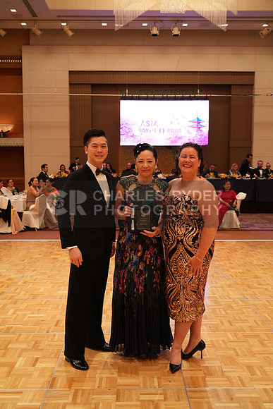 24ADOR_5891_CR