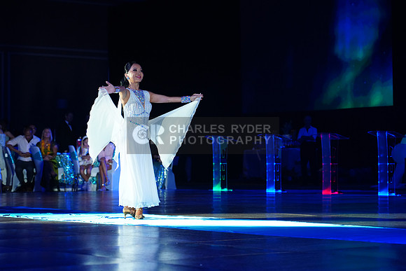 25MDC24905_CR