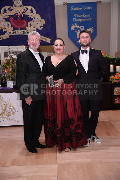 16CJ_4686_CR
