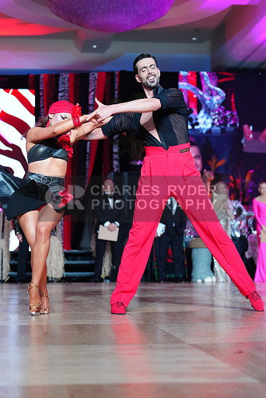 24MDC_25940_MB