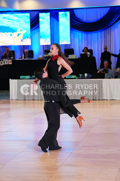 25FSB_8385_CR