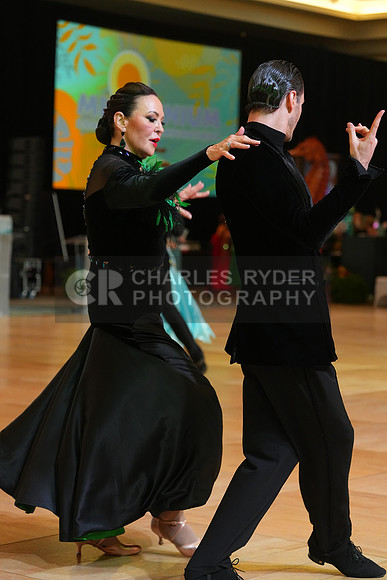 25MDC12209_KS