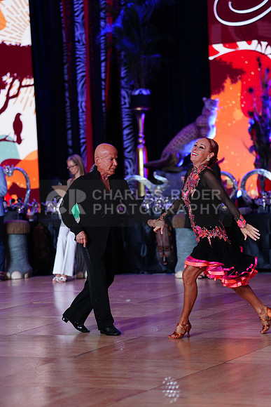 24MDC_3813_CR