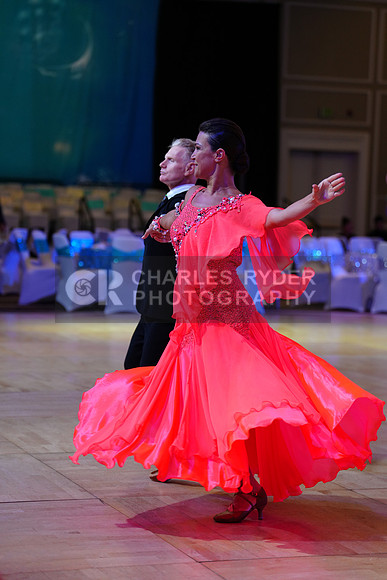 25MDC13071_CR
