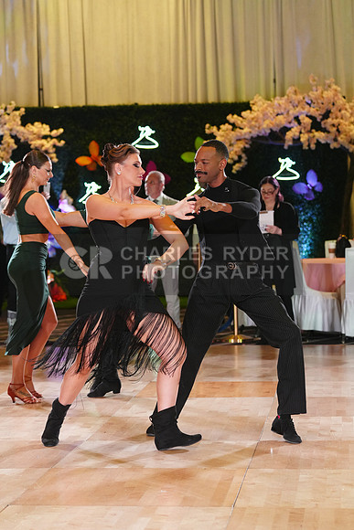 25WOR_10968_KS