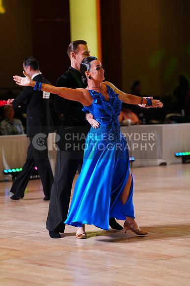 24EMB_8028_CR