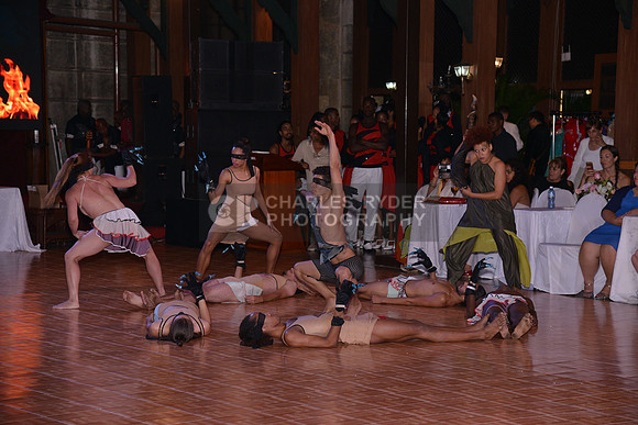 16CIC_4437_CR